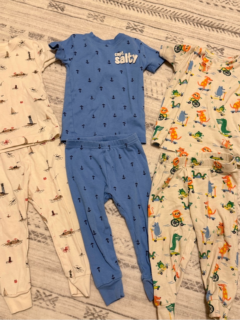 Pajama Set - Picture 3 of 7